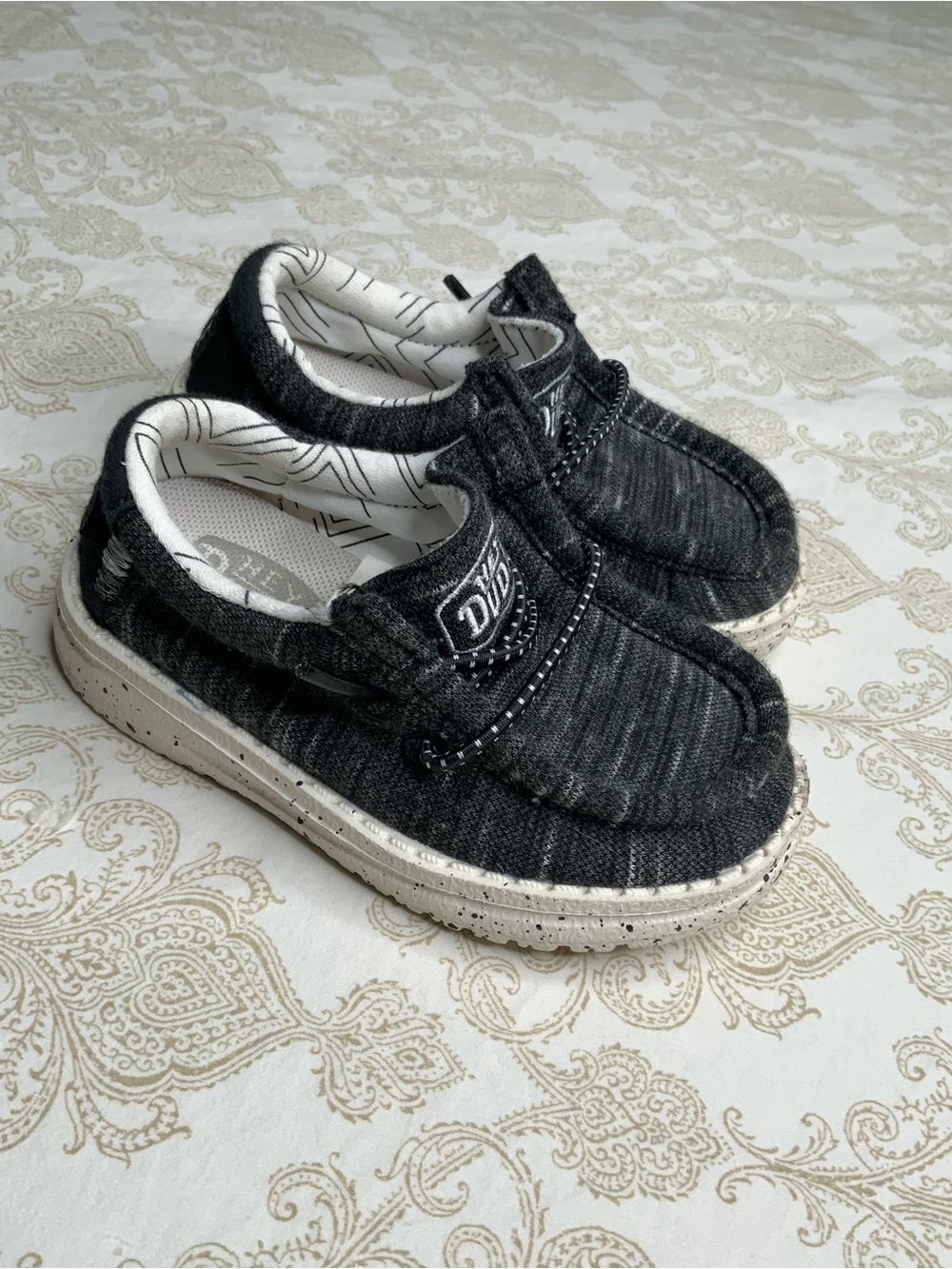 HEYDUDE Wally Stretch Shoes Kids TD6 Heathered Black Slip On
